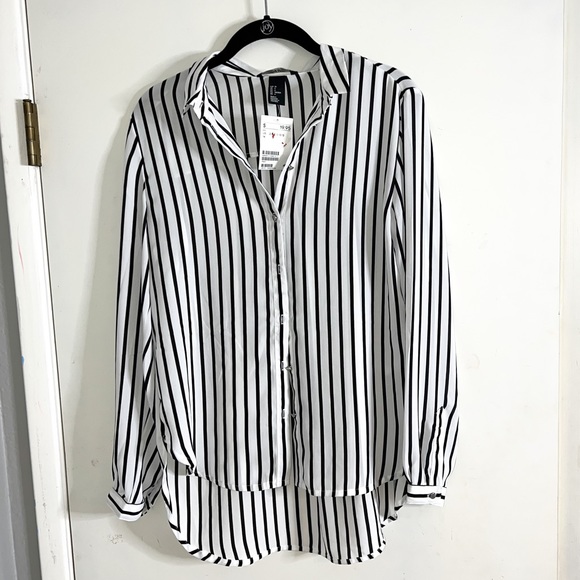 H&M Black and White Striped Chiffon Long Sleeve Blouse - Picture 1 of 5